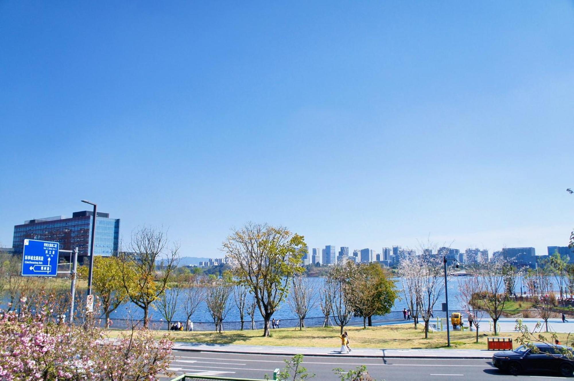 Holiday Inn Chengdu Qinhuang By Ihg ภายนอก รูปภาพ