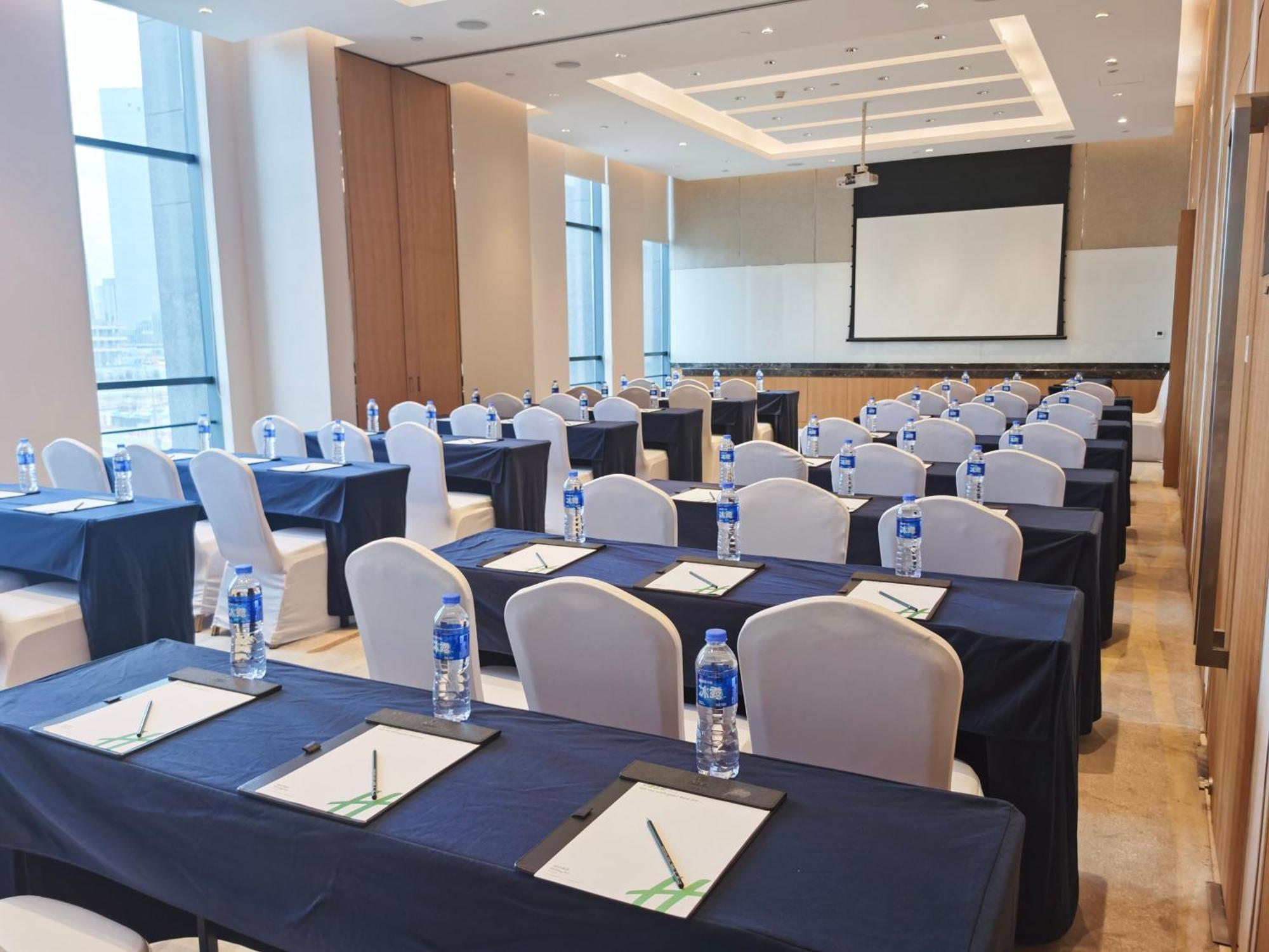 Holiday Inn Chengdu Qinhuang By Ihg ภายนอก รูปภาพ